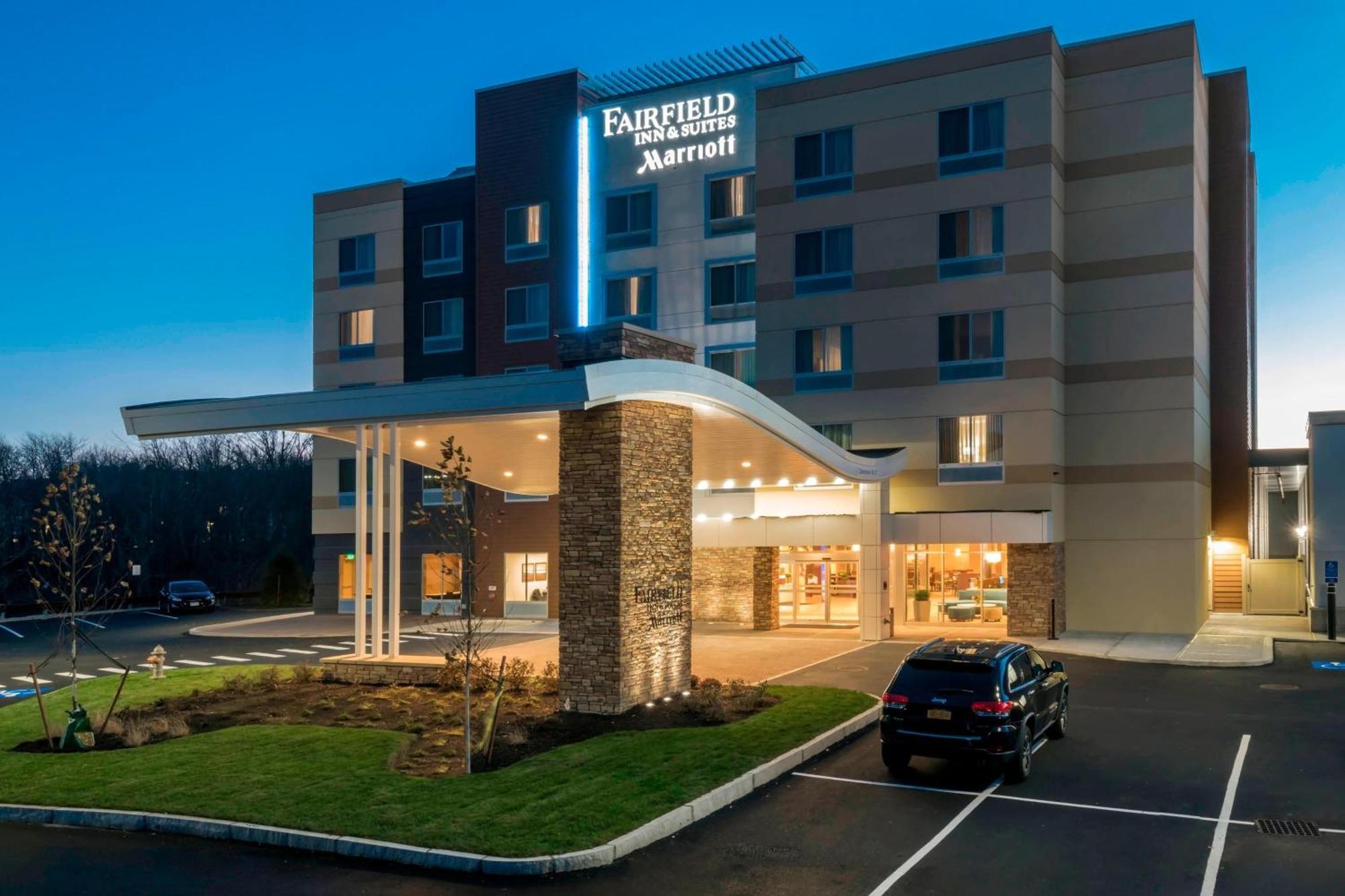 Fairfield Inn & Suites By Marriott Boston Marlborough/Apex Center Exterior foto